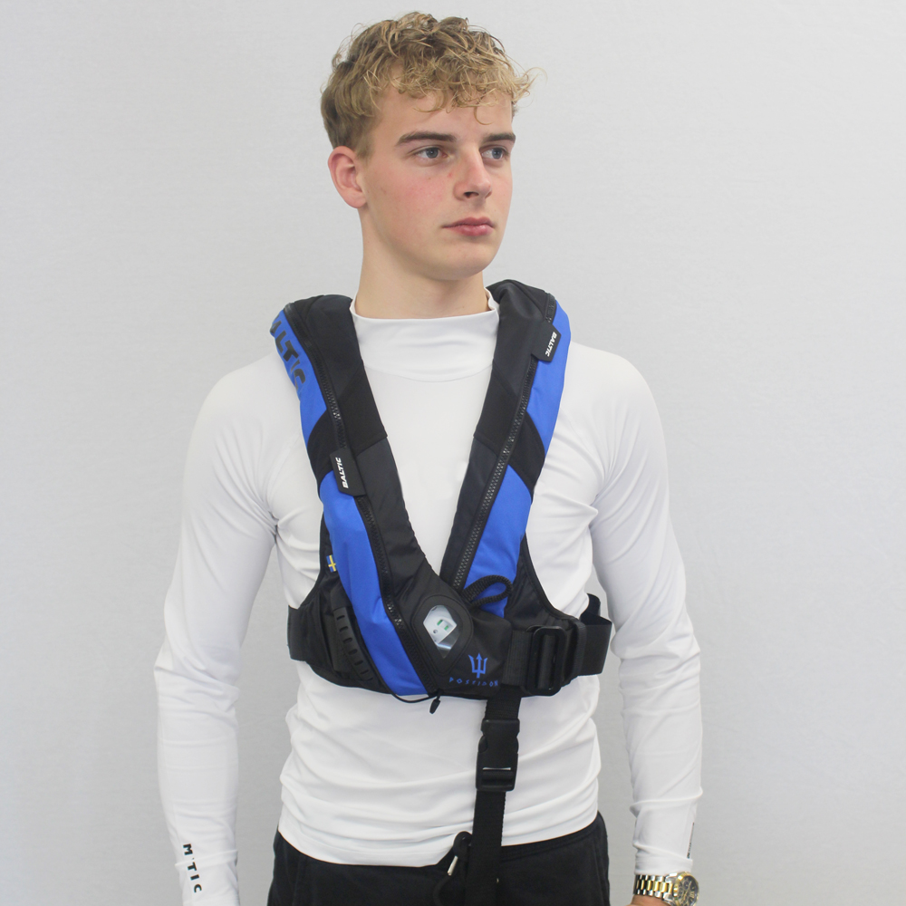 Baltic Poseidon 165N automatisch reddingsvest met harnas blauw 3